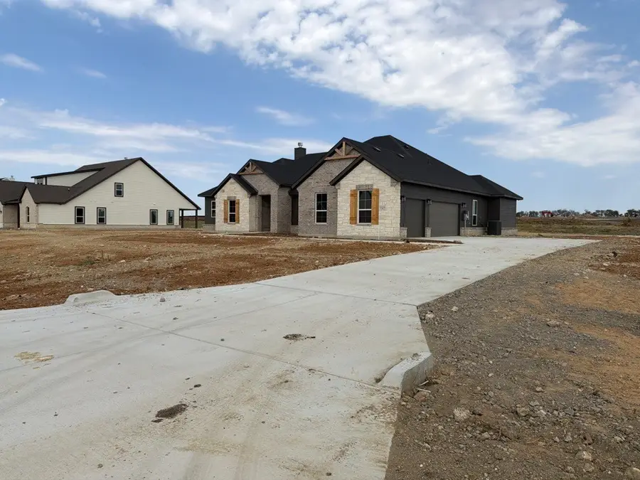 142 Pheasant Run Drive, New Fairview, TX 76078 - #3