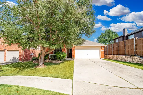 1134 Shearwater Avenue, Aubrey, TX 76227