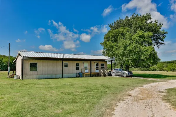 574 County Road 134, Gainesville, TX 76240