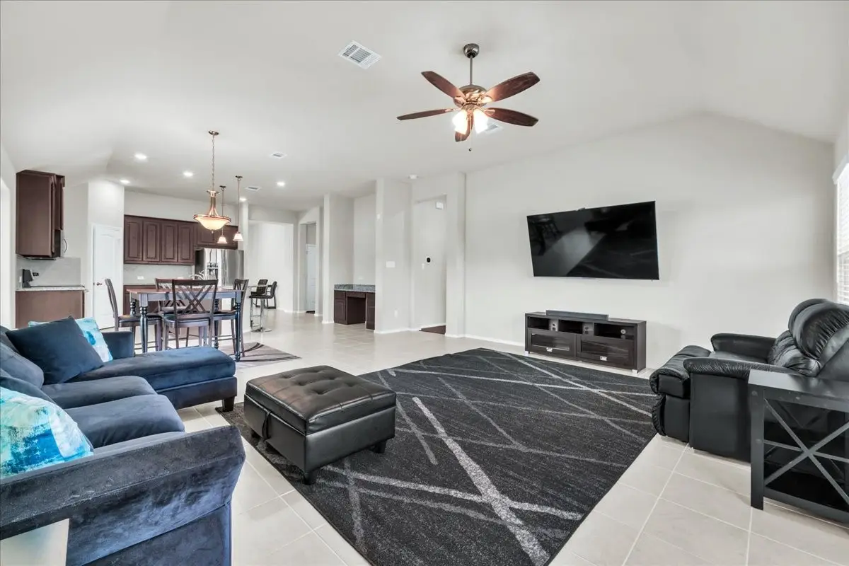 100 Gardenia Drive, Azle, TX 76020 - #1