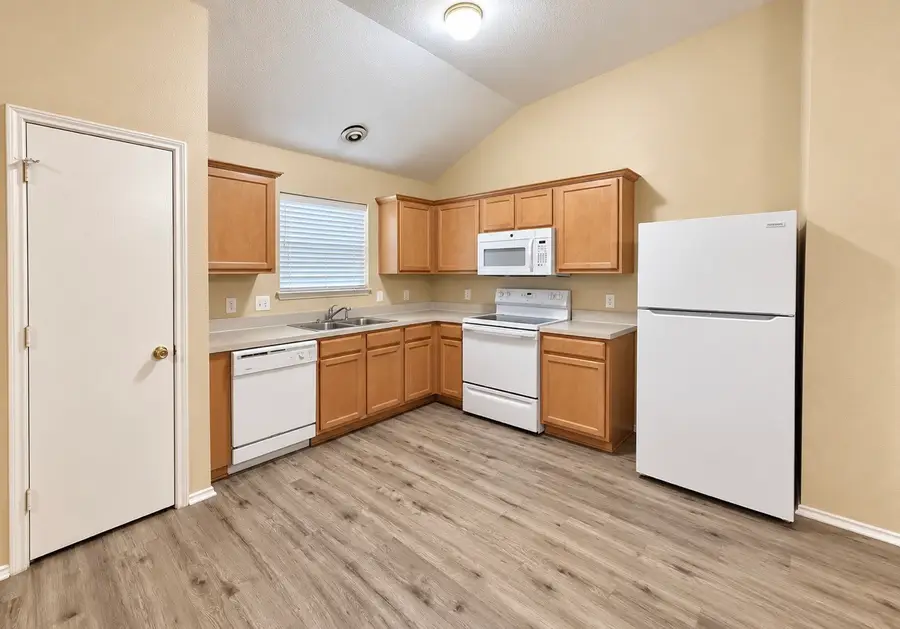 148 Spelt Lane, Dallas, TX 75241 - #3