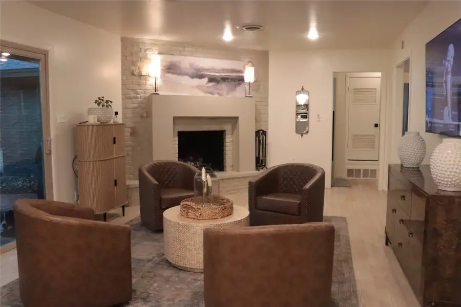 4617 Scottwood Drive, Waco, TX 76708 - #2