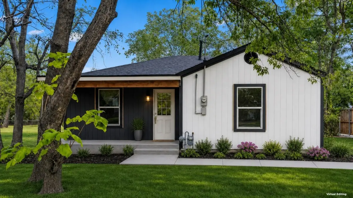 1036 Davis Street N, Sulphur Springs, TX 75482 - #1