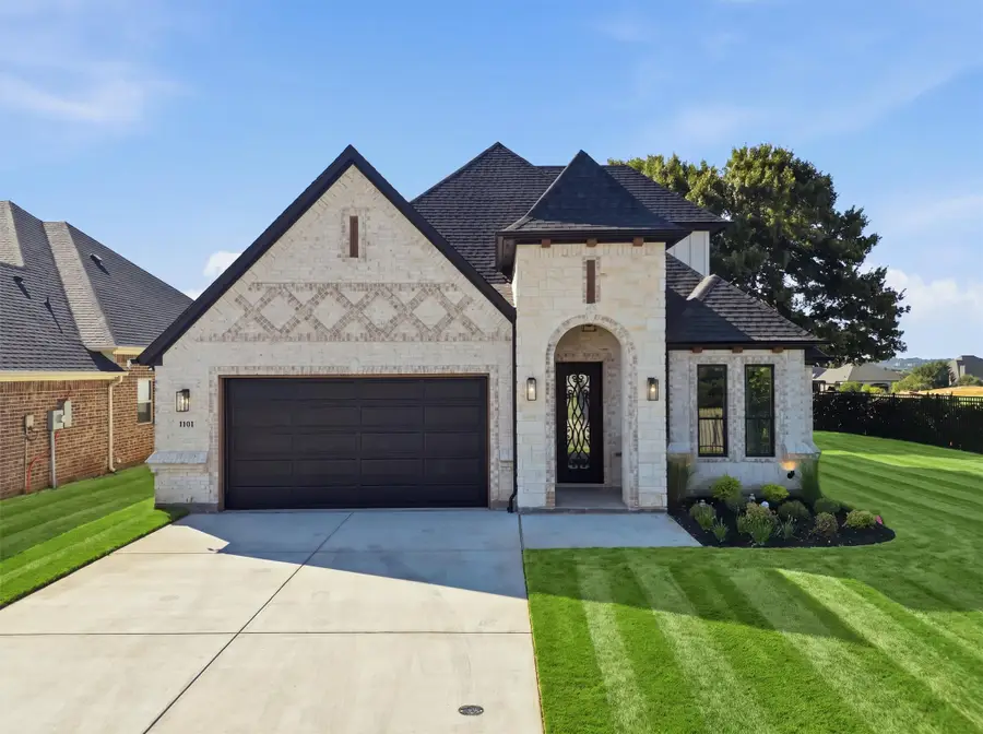 1101 Aviara Court, Granbury, TX 76048 - #2
