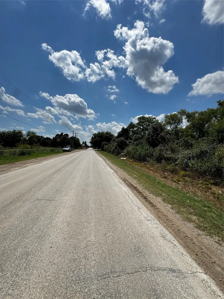 1211 W Simonds Road, Seagoville, TX 75159 - #2
