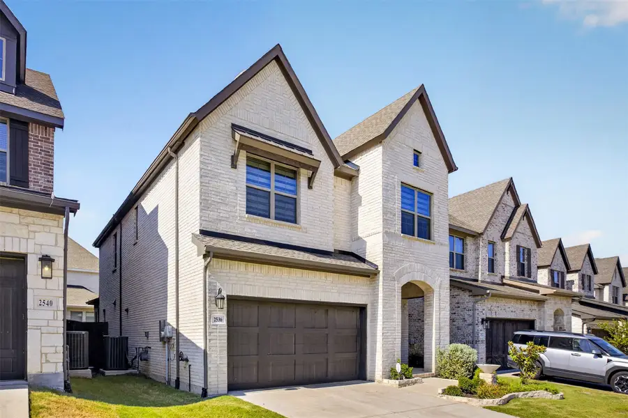 2536 Four Roses Drive, Lewisville, TX 75056 - #3