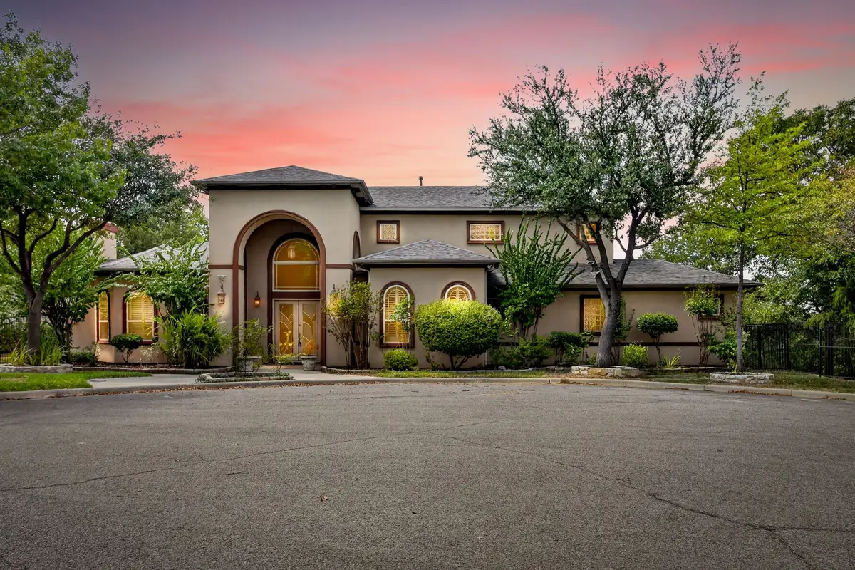 544 Waterchase Drive, Fort Worth, TX 76120 - #1