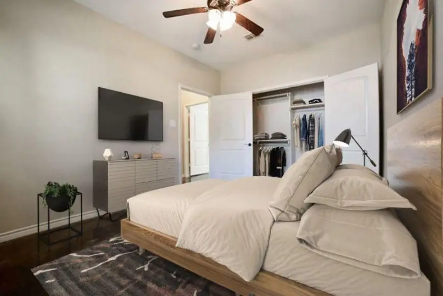 104 College Avenue, Fort Worth, TX 76104 - #2