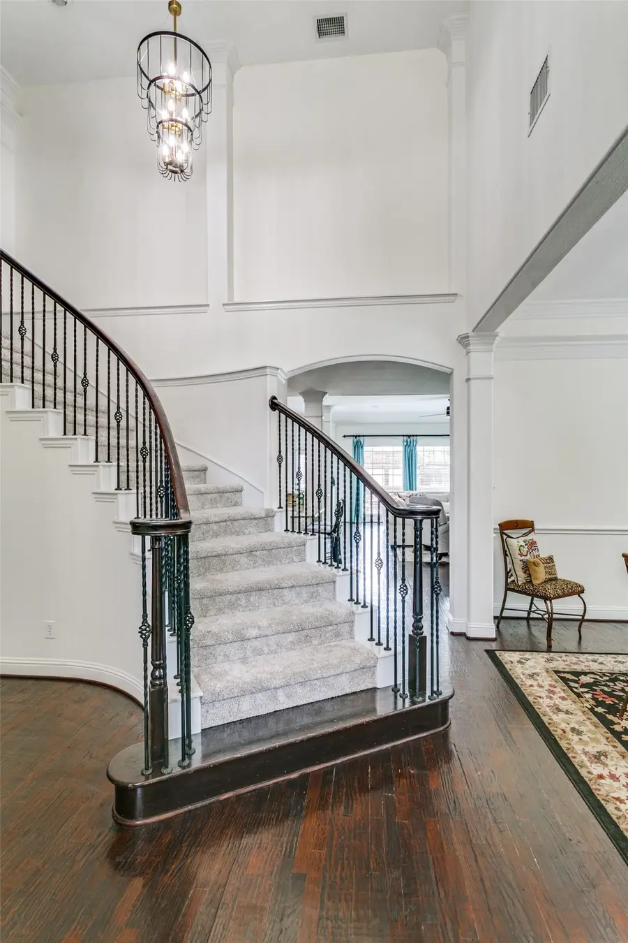 400 S Hampton Court, Lewisville, TX 75056 - #2