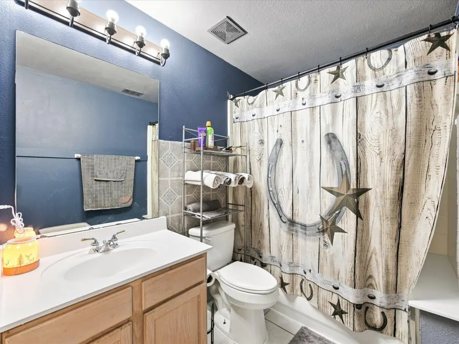 302 Republic Lane, Euless, TX 76040 - #3
