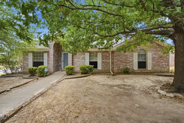 10303 Little Valley Road, Fort Worth, TX 76108