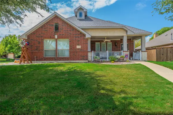 600 Cross Meadow Boulevard, Mansfield, TX 76063