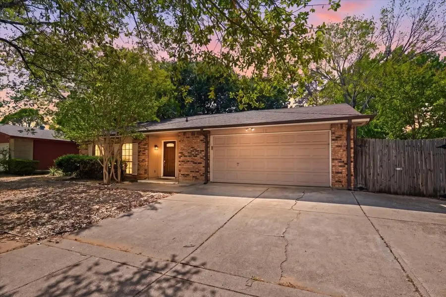 2614 Creekview Drive, Arlington, TX 76016 - #2