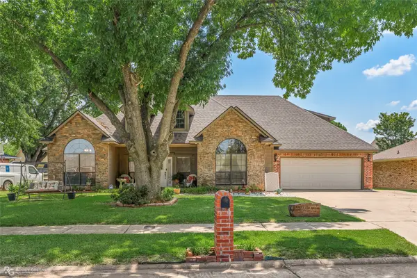 1505 Whitehall Drive, Shreveport, LA 71105