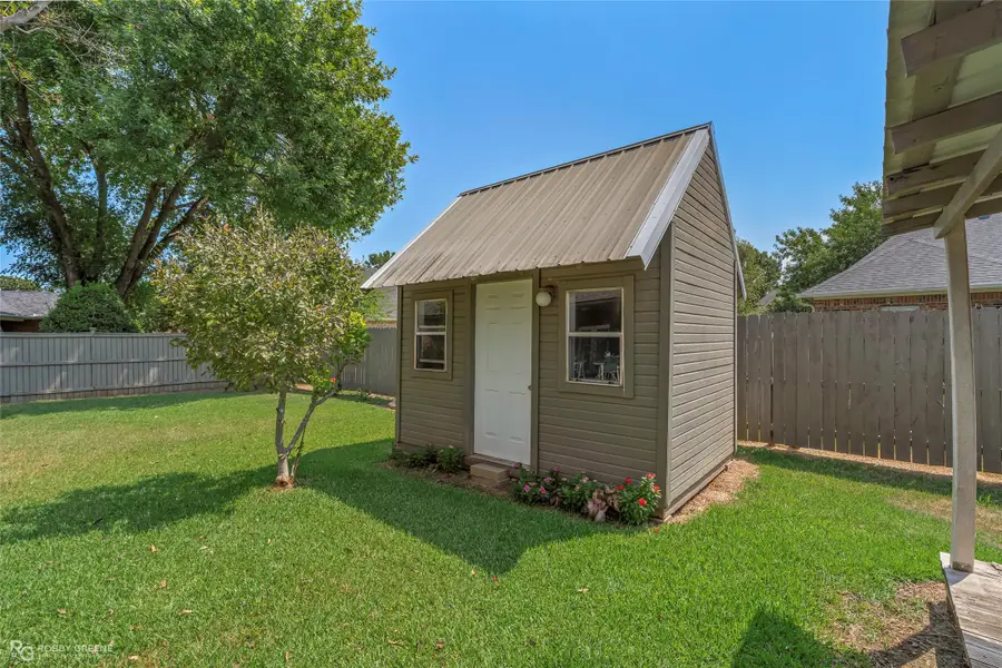 1505 Whitehall Drive, Shreveport, LA 71105 - #2