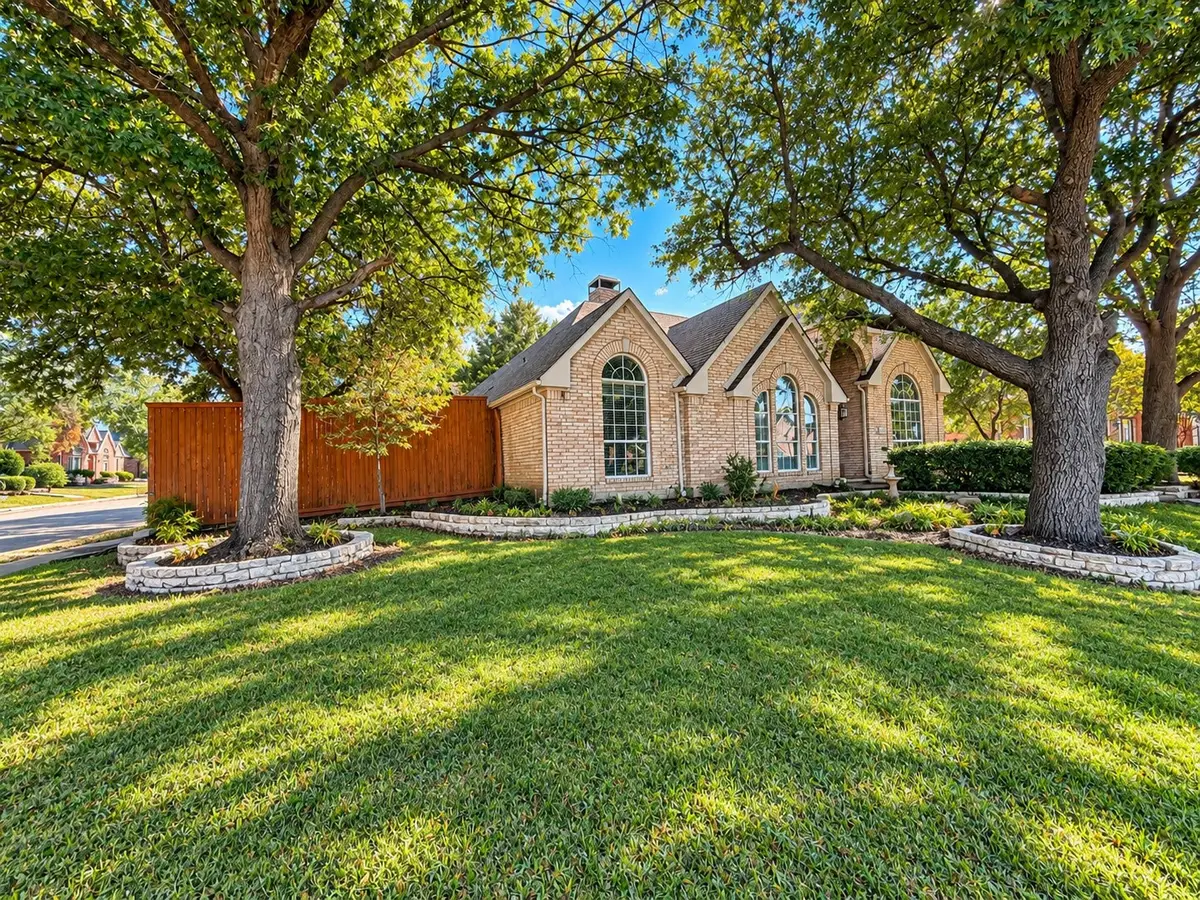 3900 Newhall Drive, Plano, TX 75023 - #1