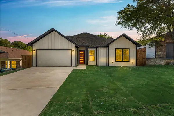 257 Billingslea Drive, Mansfield, TX 76063