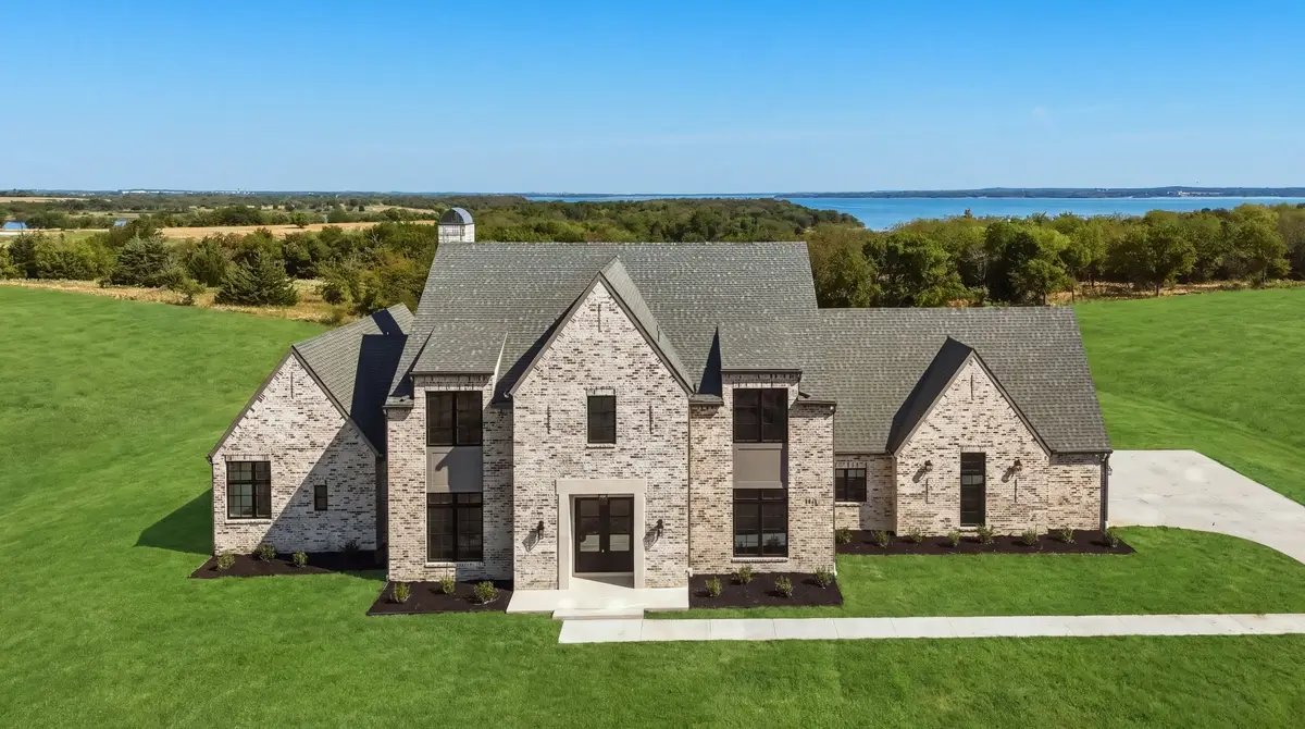 1111 Lakeway Drive, Sanger, TX 76266 - #1