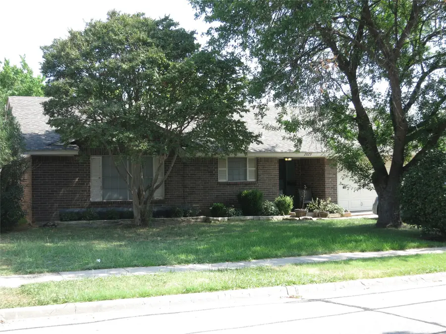2029 Shenandoah, Carrollton, TX 75007 - #3