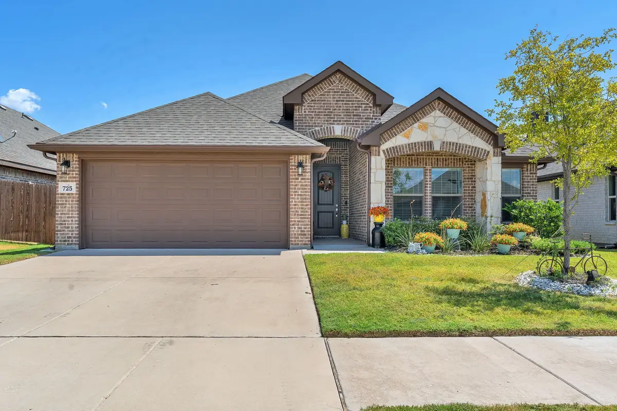 725 Sandy Chip Trail, Fort Worth, TX 76108 - #1
