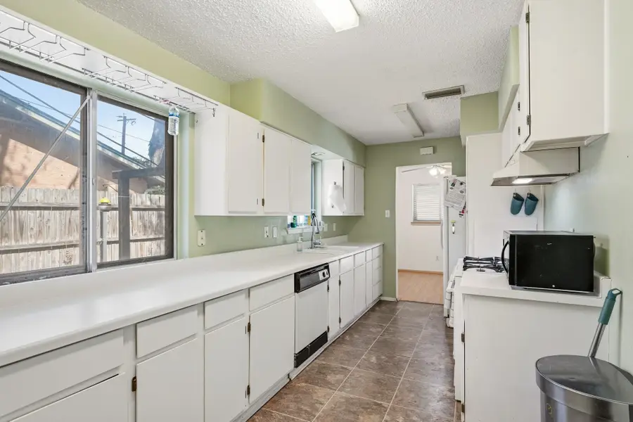 419 Buffalo Drive, Arlington, TX 76013 - #3
