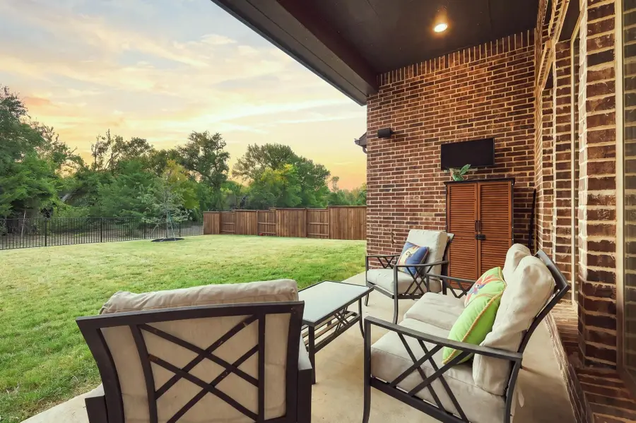 1613 Chicot Lane, Van Alstyne, TX 75495 - #3