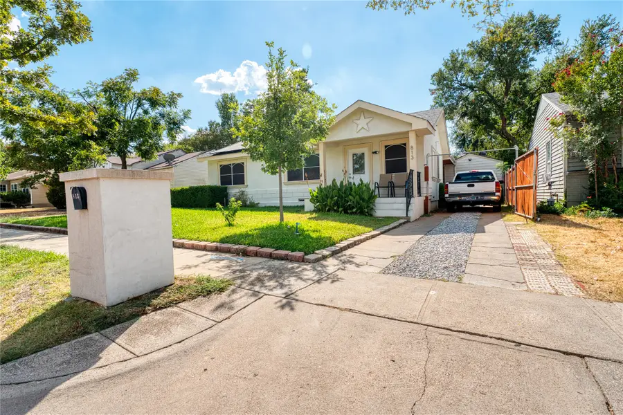 813 Iowa Street, Irving, TX 75060 - #3