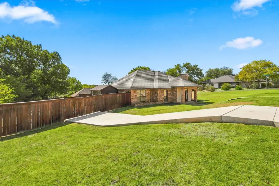 8712 Lake Country Drive, Fort Worth, TX 76179 - #2