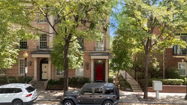 2838 State Street, Dallas, TX 75204