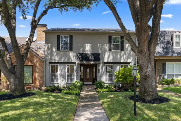 3741 Weeburn Drive, Dallas, TX 75229