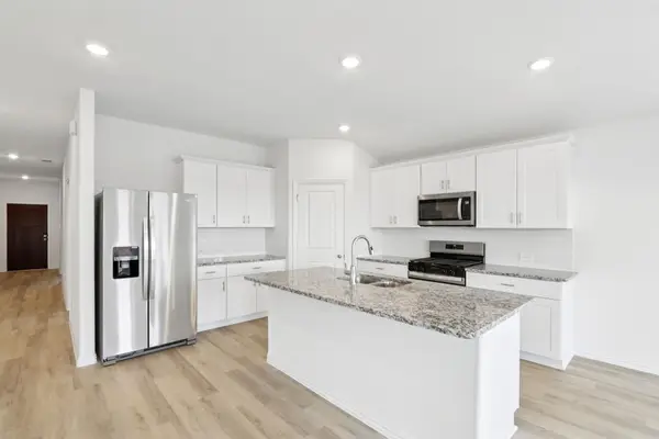 1586 Coldwater Way, Crandall, TX 75114