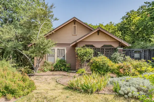 1411 Rosemon Avenue, Carrollton, TX 75006