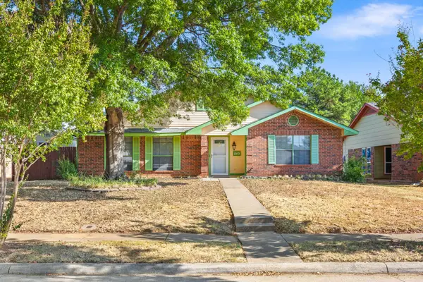 849 Meadowlark Drive, Lewisville, TX 75067