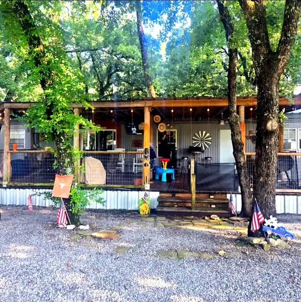 512 Mill Creek Resort Road #11, Pottsboro, TX 75076