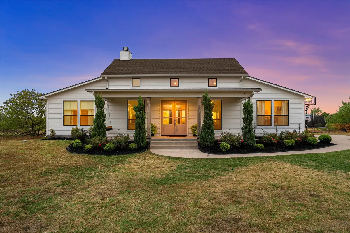 3325 J J Flewellen Road, Waco, TX 76704 - #1