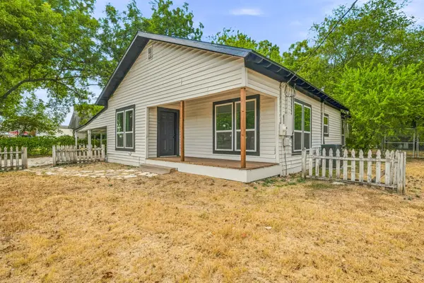 403 N Gaither Street, Glen Rose, TX 76043