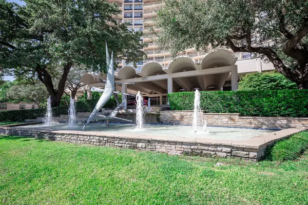 6211 W Northwest Highway #900, Dallas, TX 75225