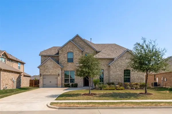 1152 Red Hawk Lane, Forney, TX 75126