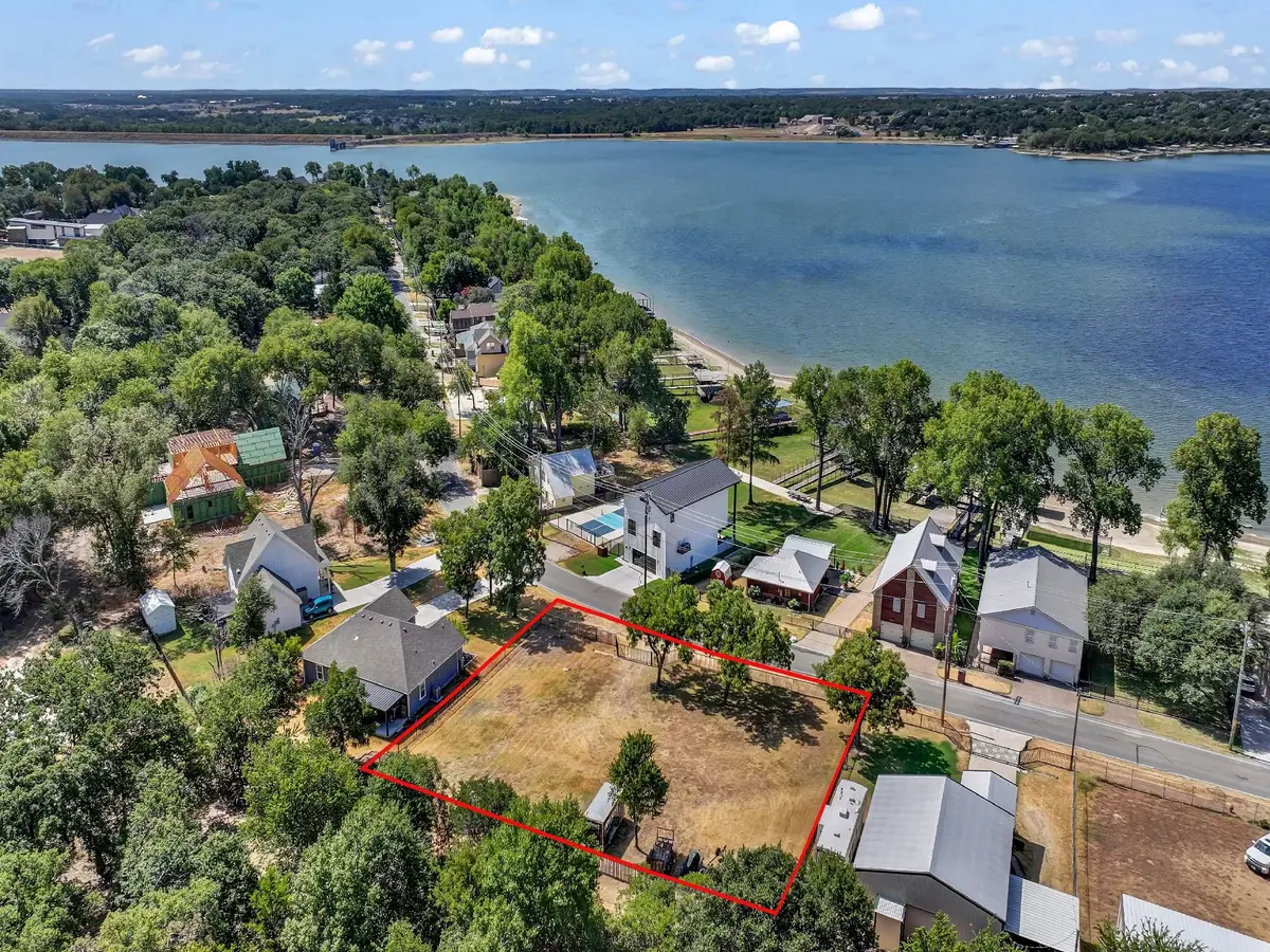 1518 E Lake Drive, Weatherford, TX 76087 - #1
