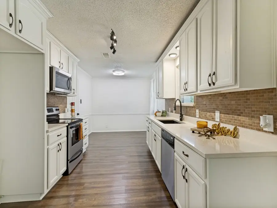 6924 Richardson Drive, Watauga, TX 76148 - #3