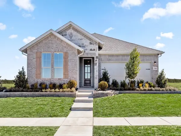 3112 Hawkview Drive, Cleburne, TX 76031