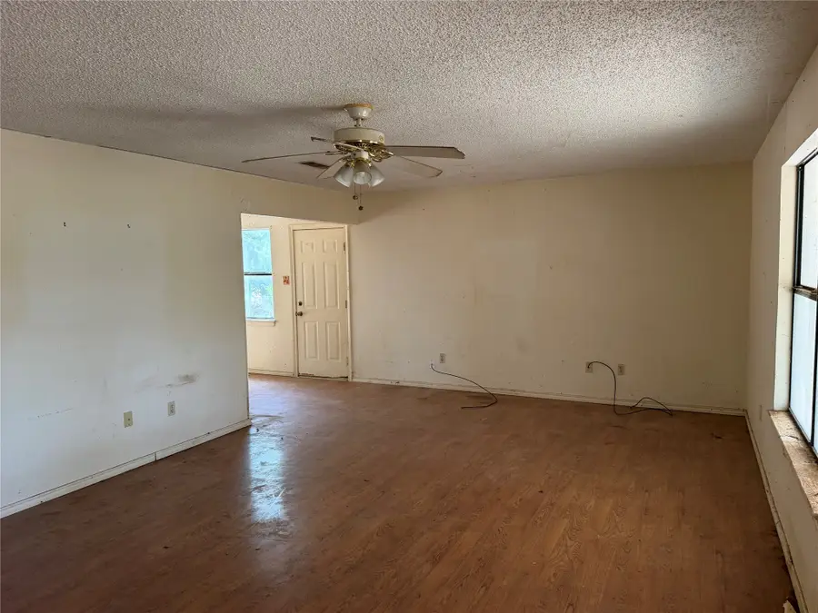 370 Locust Street, Point, TX 75472 - #2