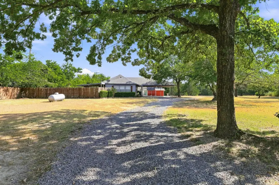 2626 Dripping Springs Road, Sherman, TX 75090 - #2