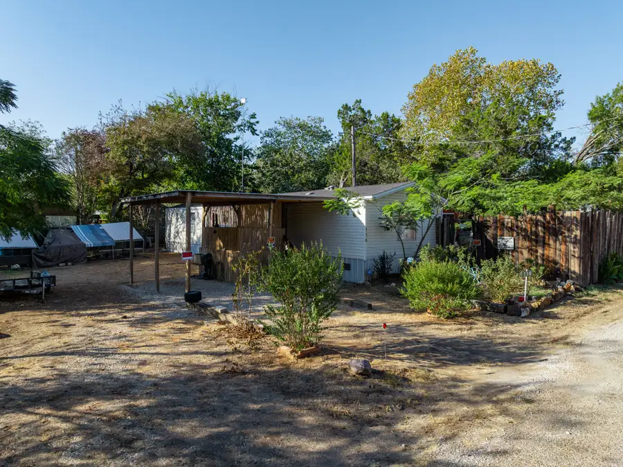 116 County Road 1424, Morgan, TX 76671 - #2