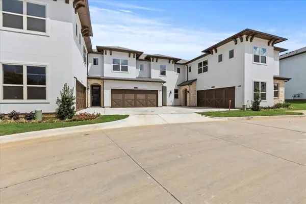 436 Waterscape Drive #1442, Hickory Creek, TX 75065
