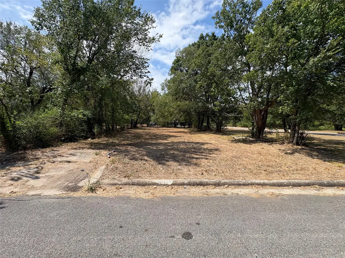 1275 NE 6th, Paris, TX 75460 - #1