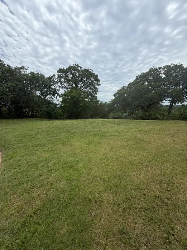 6704 Nob Hill Court, North Richland Hills, TX 76182