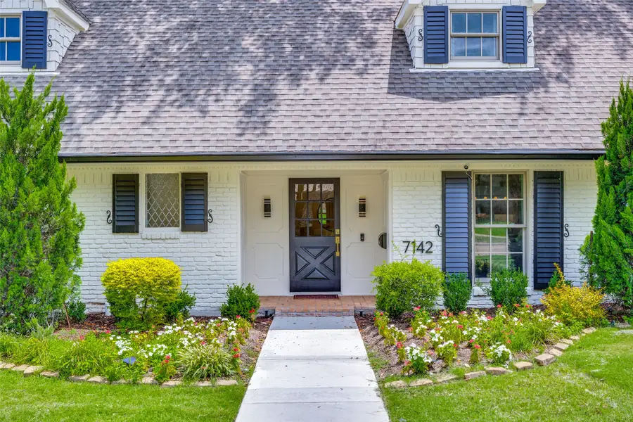 7142 Lakehurst Avenue, Dallas, TX 75230 - #2