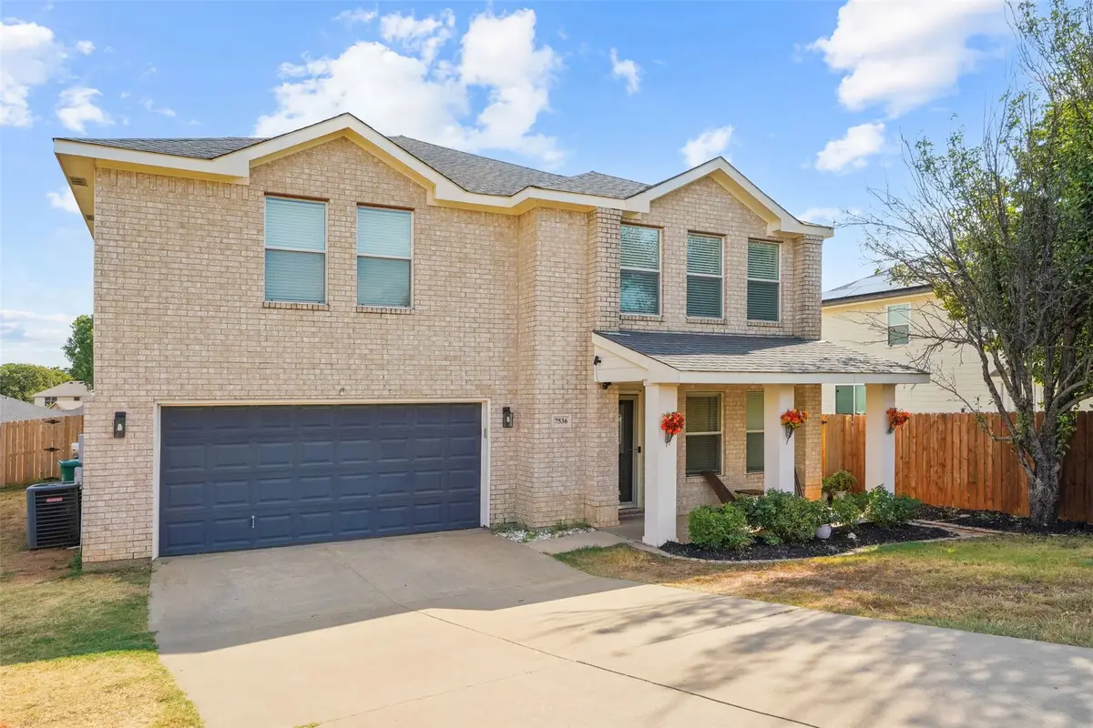 7536 Brentwood Stair Road, Fort Worth, TX 76112 - #1