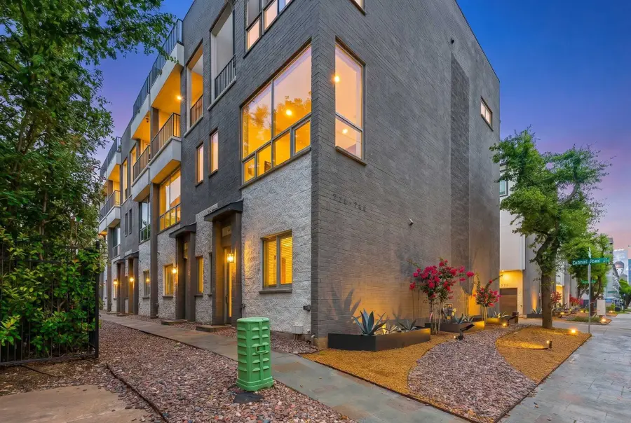 734 Cannen John Lane, Dallas, TX 75204 - #2